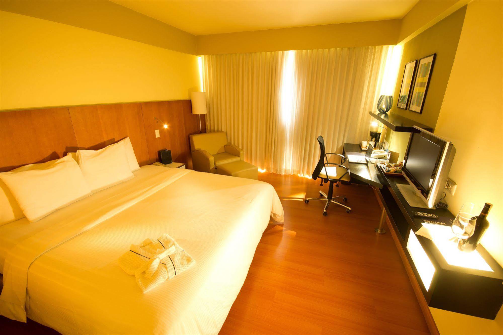 Pestana Caracas Premium City & Conference Hotel Δωμάτιο φωτογραφία